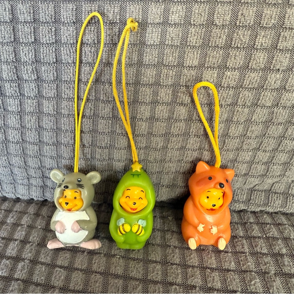 Disney Tomy Yujin Danglers Winnie The Pooh Peek A Pooh Charm Figurine Set Of 3